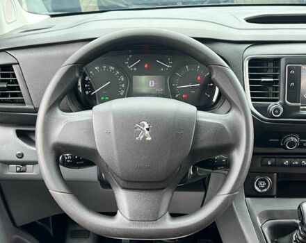 Серый Пежо Эксперт груз.-пасс., объемом двигателя 2 л и пробегом 195 тыс. км за 19900 $, фото 10 на Automoto.ua