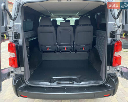 Серый Пежо Эксперт груз.-пасс., объемом двигателя 2 л и пробегом 195 тыс. км за 19800 $, фото 6 на Automoto.ua