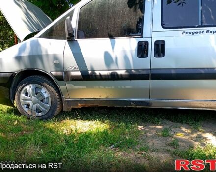 Серый Пежо Эксперт груз.-пасс., объемом двигателя 2 л и пробегом 230 тыс. км за 3600 $, фото 4 на Automoto.ua