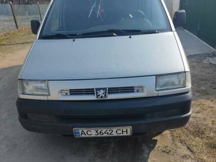 Пежо Експерт вант.-пас. 2003 у Луцьку на Automoto.ua Сірий Пежо Експерт вант.-пас., об'ємом двигуна 2 л та пробігом 109 тис. км за 3600 $, фото 1 на Automoto.ua
