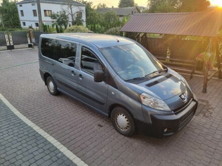 Серый Пежо Эксперт груз.-пасс., объемом двигателя 1.6 л и пробегом 320 тыс. км за 5700 $, фото 1 на Automoto.ua