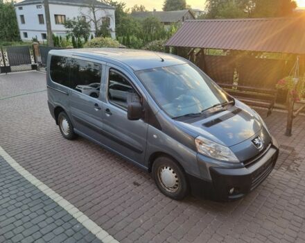 Серый Пежо Эксперт груз.-пасс., объемом двигателя 1.6 л и пробегом 320 тыс. км за 5700 $, фото 1 на Automoto.ua