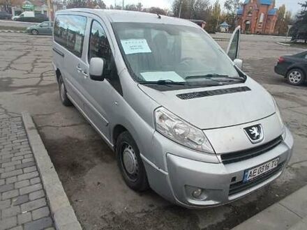 Серый Пежо Эксперт груз.-пасс., объемом двигателя 2 л и пробегом 100 тыс. км за 7000 $, фото 1 на Automoto.ua