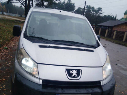Серый Пежо Эксперт груз.-пасс., объемом двигателя 2 л и пробегом 274 тыс. км за 5500 $, фото 1 на Automoto.ua
