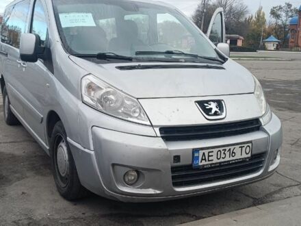 Серый Пежо Эксперт груз.-пасс., объемом двигателя 2 л и пробегом 100 тыс. км за 7000 $, фото 1 на Automoto.ua