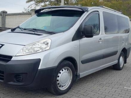 Пежо Эксперт груз.-пасс. 2009 в Кицмане на Automoto.ua Серый Пежо Эксперт груз.-пасс., объемом двигателя 2 л и пробегом 306 тыс. км за 5900 $, фото 1 на Automoto.ua