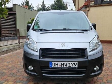 Серый Пежо Эксперт груз.-пасс., объемом двигателя 2 л и пробегом 259 тыс. км за 8300 $, фото 1 на Automoto.ua