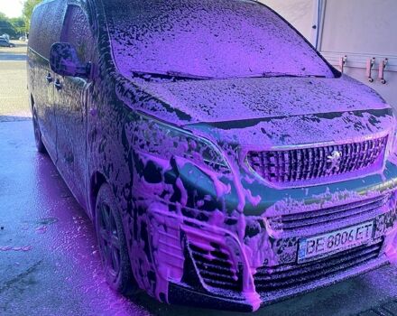 Серый Пежо Эксперт груз.-пасс., объемом двигателя 2 л и пробегом 235 тыс. км за 17000 $, фото 1 на Automoto.ua