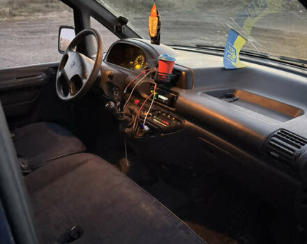 Синий Пежо Эксперт груз.-пасс., объемом двигателя 1.87 л и пробегом 476 тыс. км за 2150 $, фото 18 на Automoto.ua