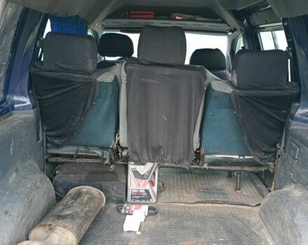 Синий Пежо Эксперт груз.-пасс., объемом двигателя 0 л и пробегом 1 тыс. км за 1700 $, фото 6 на Automoto.ua