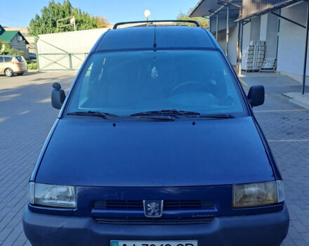 Синий Пежо Эксперт груз.-пасс., объемом двигателя 1.9 л и пробегом 332 тыс. км за 2800 $, фото 3 на Automoto.ua