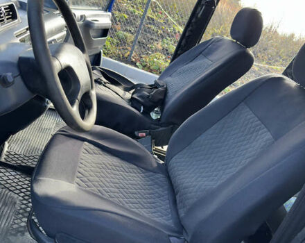 Синий Пежо Эксперт груз.-пасс., объемом двигателя 1.9 л и пробегом 370 тыс. км за 2500 $, фото 20 на Automoto.ua