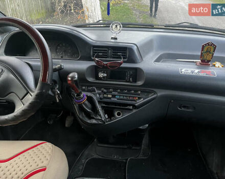 Синий Пежо Эксперт груз.-пасс., объемом двигателя 1.91 л и пробегом 303 тыс. км за 2700 $, фото 6 на Automoto.ua