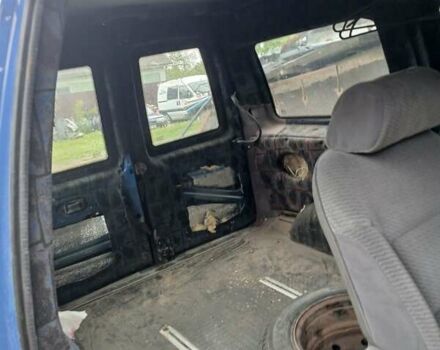 Синий Пежо Эксперт груз.-пасс., объемом двигателя 2 л и пробегом 515 тыс. км за 2450 $, фото 3 на Automoto.ua