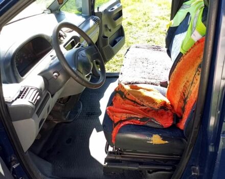 Синій Пежо Експерт вант.-пас., об'ємом двигуна 1.9 л та пробігом 270 тис. км за 3200 $, фото 5 на Automoto.ua