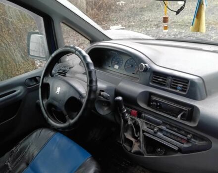 Синий Пежо Эксперт груз.-пасс., объемом двигателя 2 л и пробегом 445 тыс. км за 2400 $, фото 3 на Automoto.ua