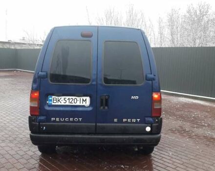 Синий Пежо Эксперт груз.-пасс., объемом двигателя 2 л и пробегом 334 тыс. км за 3700 $, фото 11 на Automoto.ua