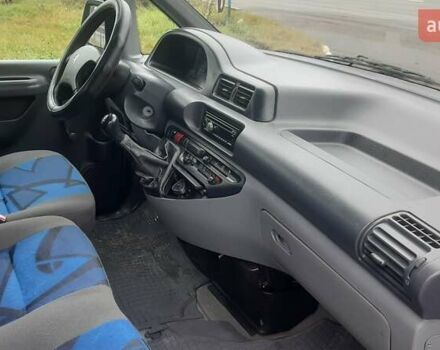 Синий Пежо Эксперт груз.-пасс., объемом двигателя 1.9 л и пробегом 273 тыс. км за 4200 $, фото 1 на Automoto.ua