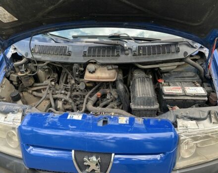 Синий Пежо Эксперт груз.-пасс., объемом двигателя 2 л и пробегом 358 тыс. км за 2900 $, фото 4 на Automoto.ua