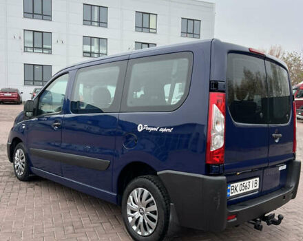 Синий Пежо Эксперт груз.-пасс., объемом двигателя 2 л и пробегом 396 тыс. км за 6750 $, фото 8 на Automoto.ua