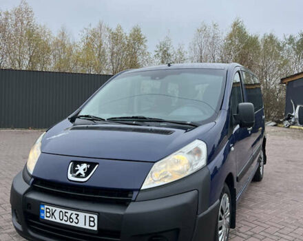 Синий Пежо Эксперт груз.-пасс., объемом двигателя 2 л и пробегом 396 тыс. км за 6750 $, фото 1 на Automoto.ua