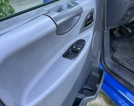 Синій Пежо Експерт вант.-пас., об'ємом двигуна 1.6 л та пробігом 195 тис. км за 4750 $, фото 13 на Automoto.ua