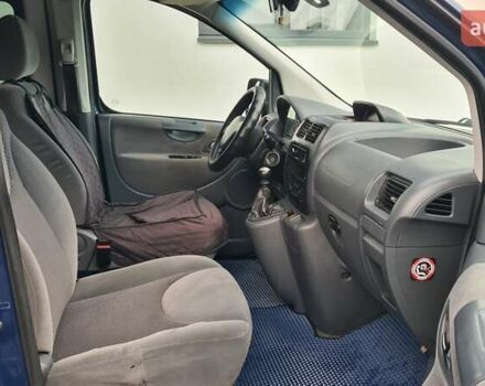 Синій Пежо Експерт вант.-пас., об'ємом двигуна 2 л та пробігом 258 тис. км за 12998 $, фото 12 на Automoto.ua