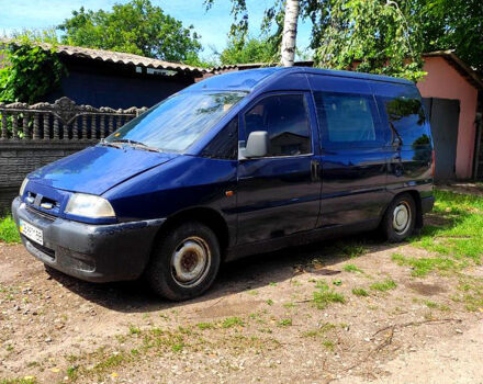 Синий Пежо Эксперт груз.-пасс., объемом двигателя 1.9 л и пробегом 300 тыс. км за 1750 $, фото 3 на Automoto.ua