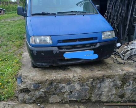 Синий Пежо Эксперт груз.-пасс., объемом двигателя 2 л и пробегом 517 тыс. км за 2500 $, фото 1 на Automoto.ua