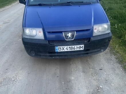 Пежо Експерт вант.-пас. 2004 у Дунаевцах на Automoto.ua Синій Пежо Експерт вант.-пас., об'ємом двигуна 2 л та пробігом 430 тис. км за 4700 $, фото 1 на Automoto.ua