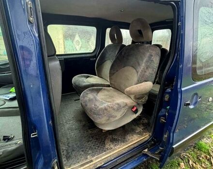 Синій Пежо Експерт вант.-пас., об'ємом двигуна 1.6 л та пробігом 300 тис. км за 4000 $, фото 1 на Automoto.ua