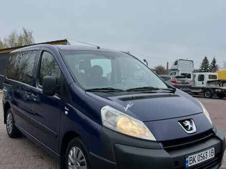 Синий Пежо Эксперт груз.-пасс., объемом двигателя 2 л и пробегом 396 тыс. км за 6750 $, фото 1 на Automoto.ua