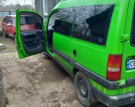 Зелений Пежо Експерт вант.-пас., об'ємом двигуна 1.9 л та пробігом 120 тис. км за 1800 $, фото 5 на Automoto.ua