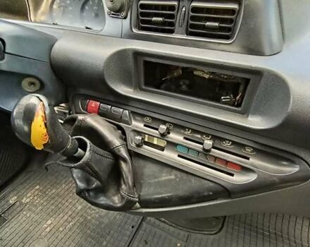 Зеленый Пежо Эксперт груз.-пасс., объемом двигателя 1.9 л и пробегом 340 тыс. км за 3000 $, фото 14 на Automoto.ua