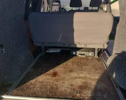 Зеленый Пежо Эксперт груз.-пасс., объемом двигателя 1.9 л и пробегом 392 тыс. км за 3800 $, фото 1 на Automoto.ua