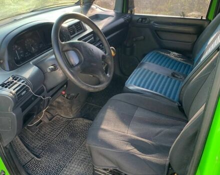 Зеленый Пежо Эксперт груз.-пасс., объемом двигателя 1.9 л и пробегом 470 тыс. км за 2500 $, фото 3 на Automoto.ua