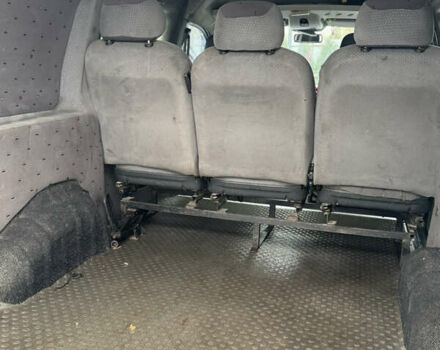 Зеленый Пежо Эксперт груз.-пасс., объемом двигателя 1.87 л и пробегом 380 тыс. км за 3250 $, фото 21 на Automoto.ua