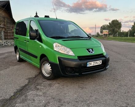 Зеленый Пежо Эксперт груз.-пасс., объемом двигателя 1.6 л и пробегом 390 тыс. км за 4400 $, фото 1 на Automoto.ua