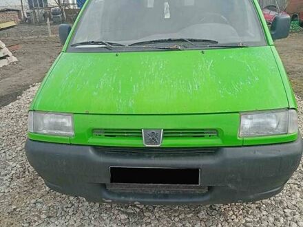 Пежо Експерт вант.-пас. 2000 у Волочиске на Automoto.ua Зелений Пежо Експерт вант.-пас., об'ємом двигуна 1.87 л та пробігом 350 тис. км за 2300 $, фото 1 на Automoto.ua