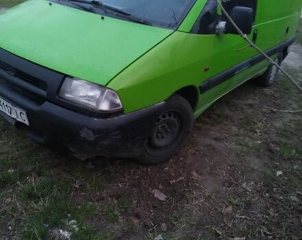 Пежо Эксперт груз.-пасс. 2000 в Христиновке на Automoto.ua Зеленый Пежо Эксперт груз.-пасс., объемом двигателя 1.9 л и пробегом 300 тыс. км за 1100 $, фото 1 на Automoto.ua