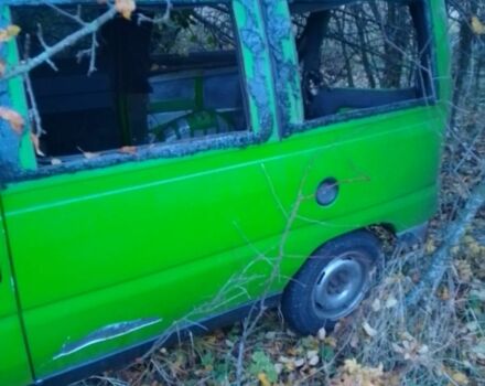 Зеленый Пежо Эксперт груз.-пасс., объемом двигателя 1.9 л и пробегом 150 тыс. км за 48 $, фото 1 на Automoto.ua