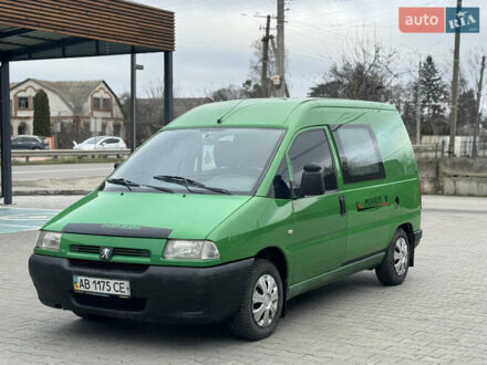 Зелений Пежо Експерт вант.-пас., об'ємом двигуна 1.87 л та пробігом 380 тис. км за 3250 $, фото 1 на Automoto.ua