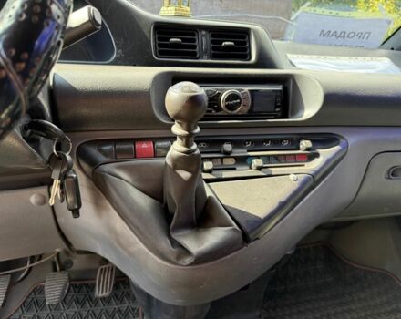 Помаранчевий Пежо Експерт вант.-пас., об'ємом двигуна 2 л та пробігом 293 тис. км за 4500 $, фото 12 на Automoto.ua