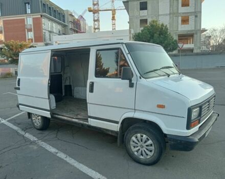 Белый Пежо Джей 5, объемом двигателя 2.5 л и пробегом 175 тыс. км за 2700 $, фото 4 на Automoto.ua