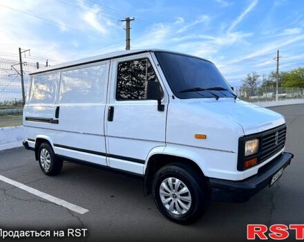 Пежо Джей 5, объемом двигателя 2.5 л и пробегом 325 тыс. км за 2500 $, фото 4 на Automoto.ua