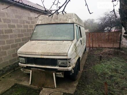 Пежо Джей 5 1991 в Запорожье на Automoto.ua Пежо Джей 5, объемом двигателя 2.5 л и пробегом 280 тыс. км за 2000 $, фото 1 на Automoto.ua