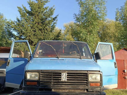 Пежо Джей 5 1993 в Львове на Automoto.ua Синий Пежо Джей 5, объемом двигателя 2.5 л и пробегом 300 тыс. км за 1100 $, фото 1 на Automoto.ua
