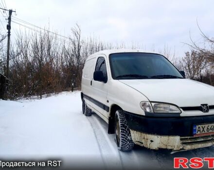 Белый Пежо Партнер груз.-пасс., объемом двигателя 1.4 л и пробегом 230 тыс. км за 2500 $, фото 2 на Automoto.ua