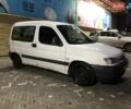 Білий Пежо Партнер вант.-пас., об'ємом двигуна 1.9 л та пробігом 347 тис. км за 2700 $, фото 3 на Automoto.ua