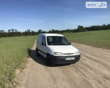 Білий Пежо Партнер вант.-пас., об'ємом двигуна 1.4 л та пробігом 400 тис. км за 1750 $, фото 19 на Automoto.ua